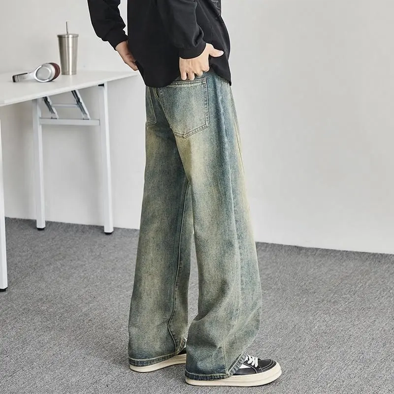 M JEANS STUDIOS 7 vibe
