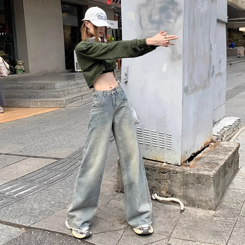 M JEANS STUDIOS 7 2025