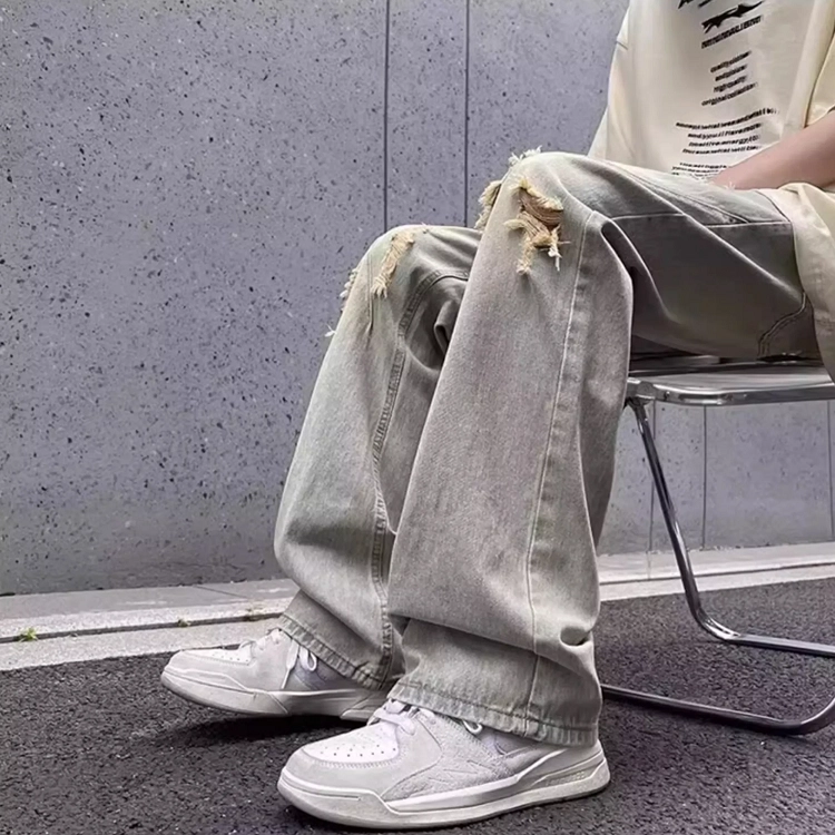 M JEANS STUDIOS 7