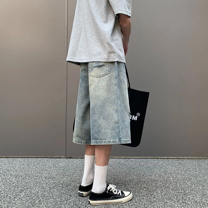M JEANS STUDIOS 7
