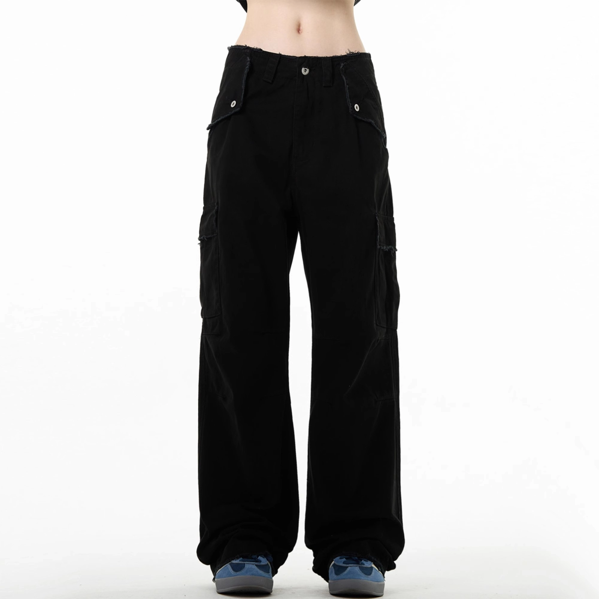 M JEANS STUDIOS 7