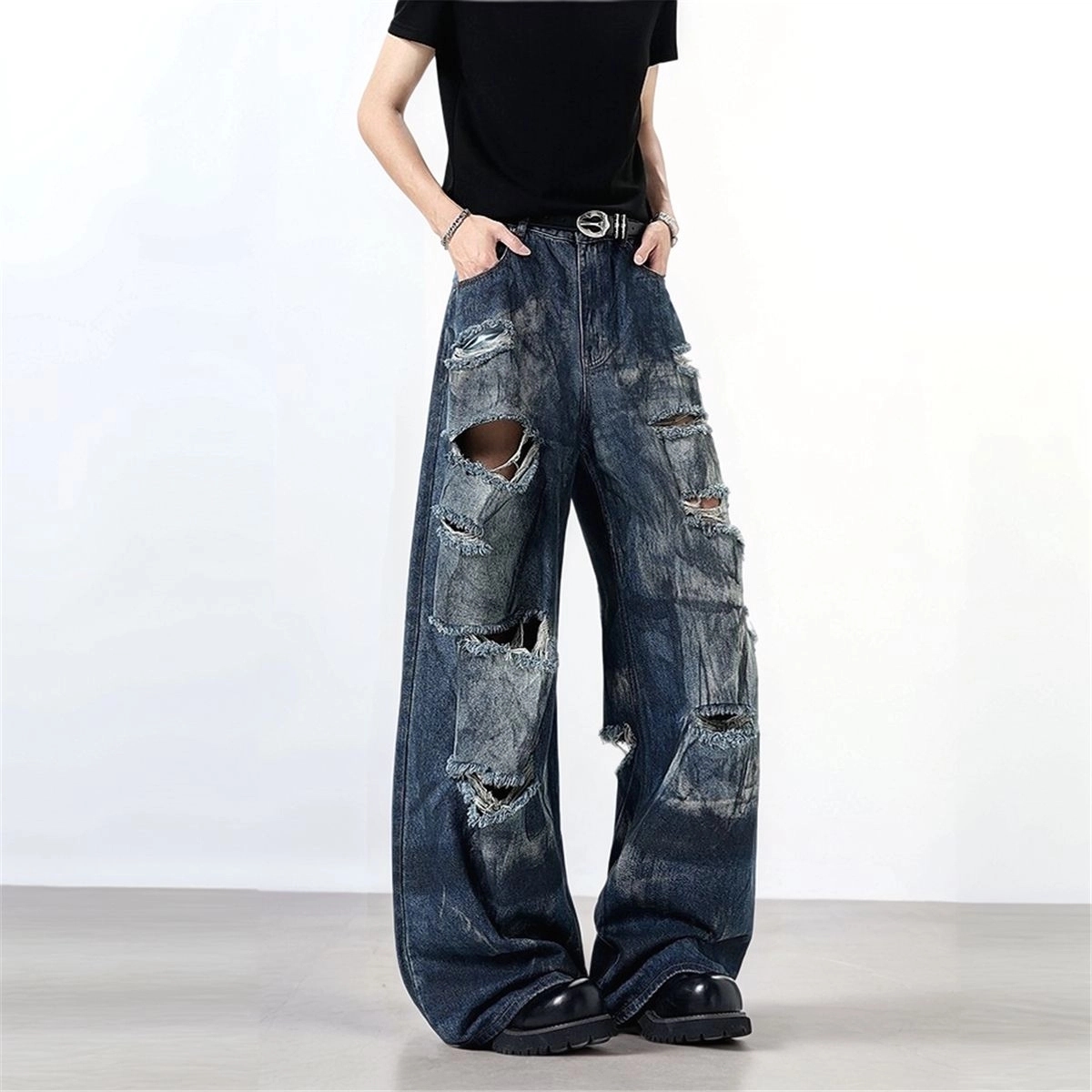 M JEANS STUDIOS 7 vibe