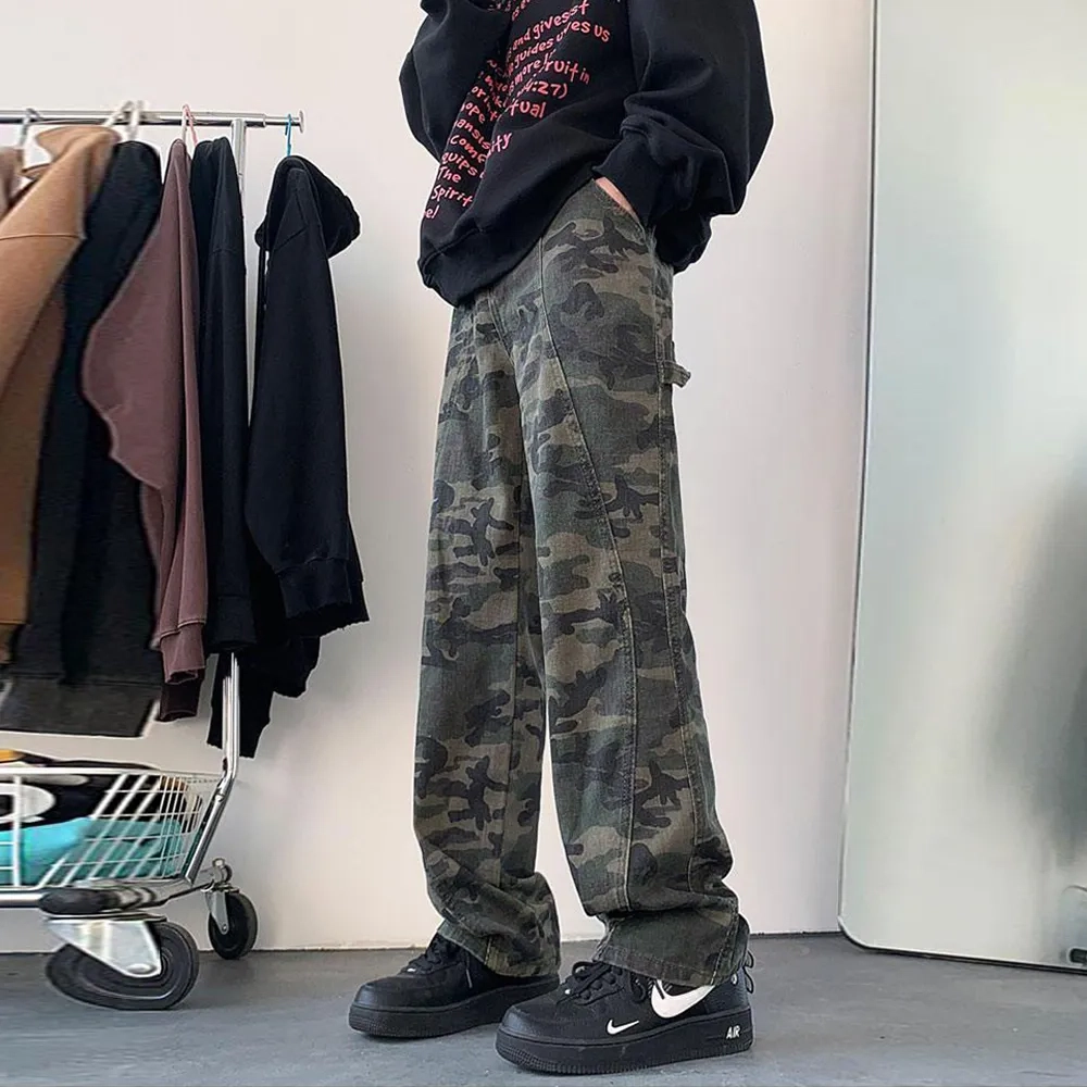 M JEANS STUDIOS 7