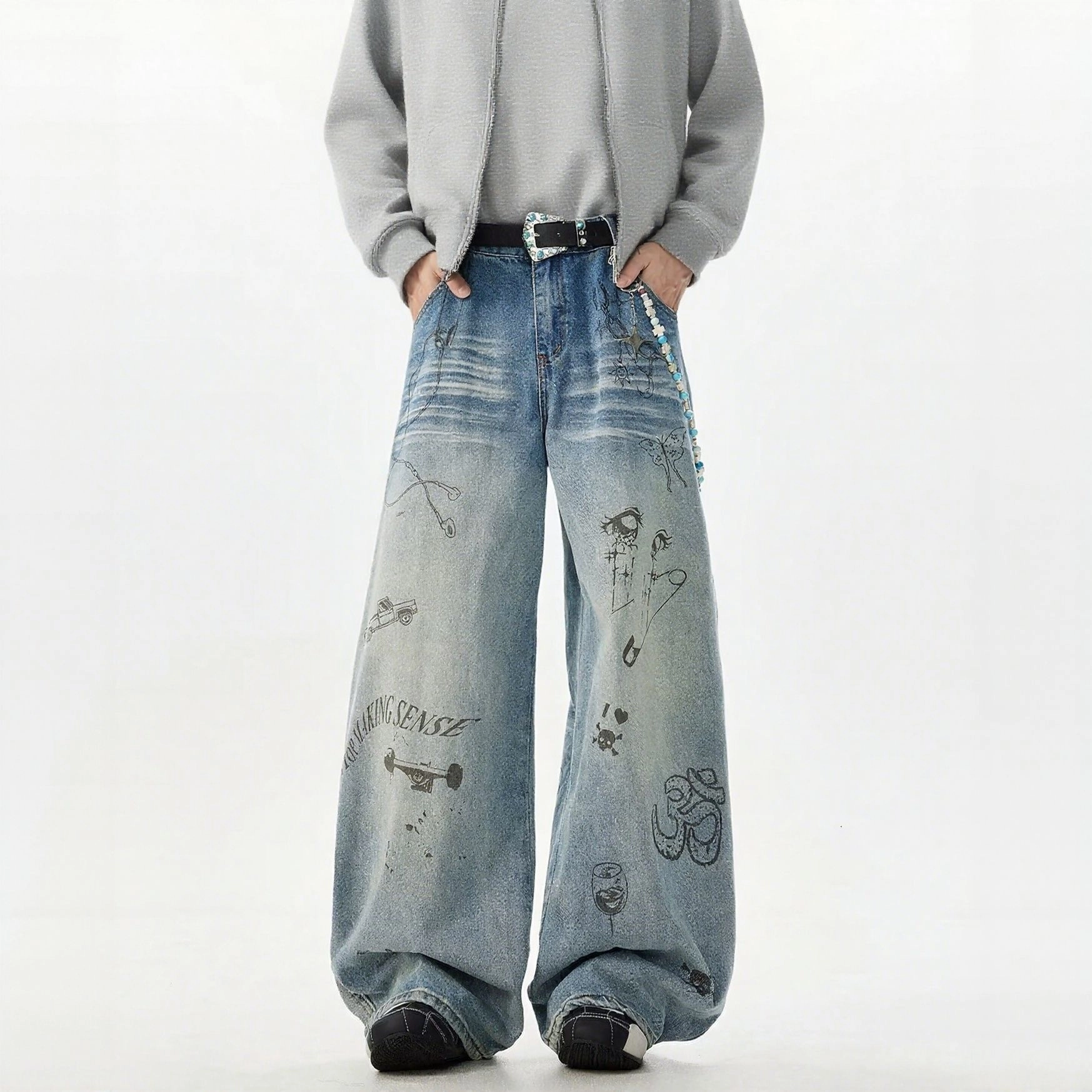M JEANS STUDIOS 7 2025