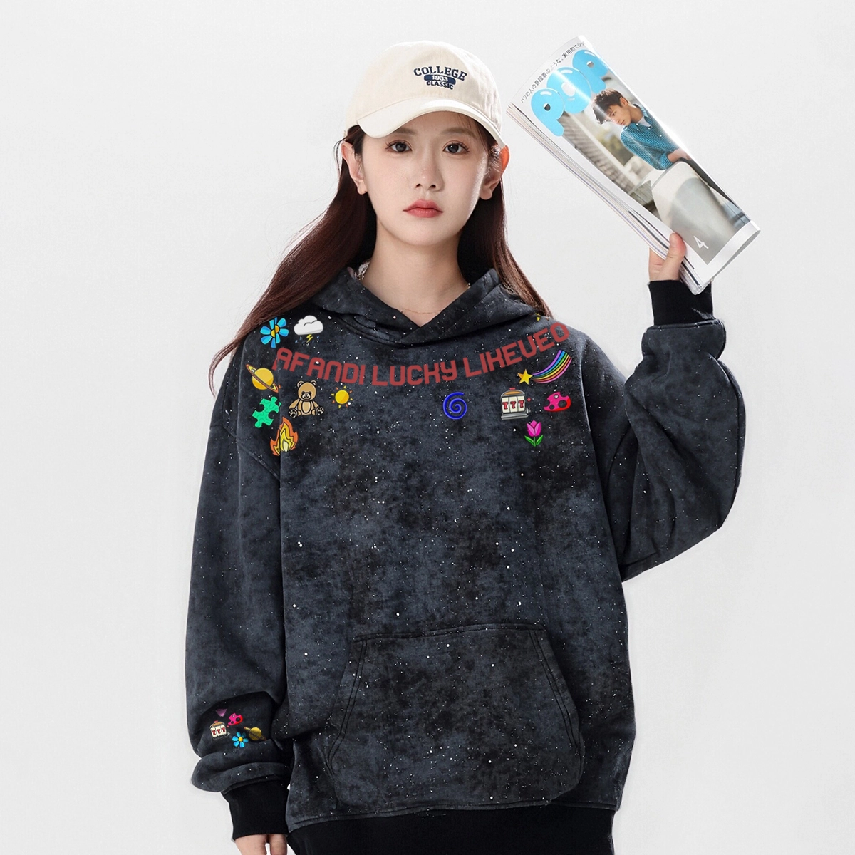 阿凡迪 满天星美式高街复古时尚个性潮流多巴胺小标字母袖口印花宽松日常通勤休闲运动经典百搭长袖氛围感套头连帽卫衣 男女同款