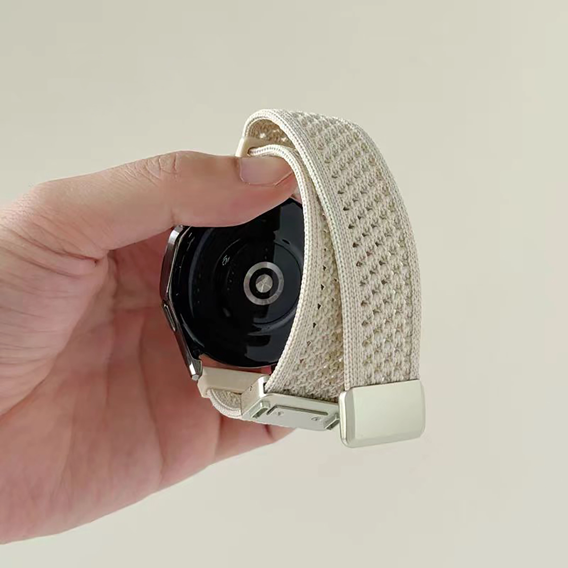 gt5gt43watch54gt53progt