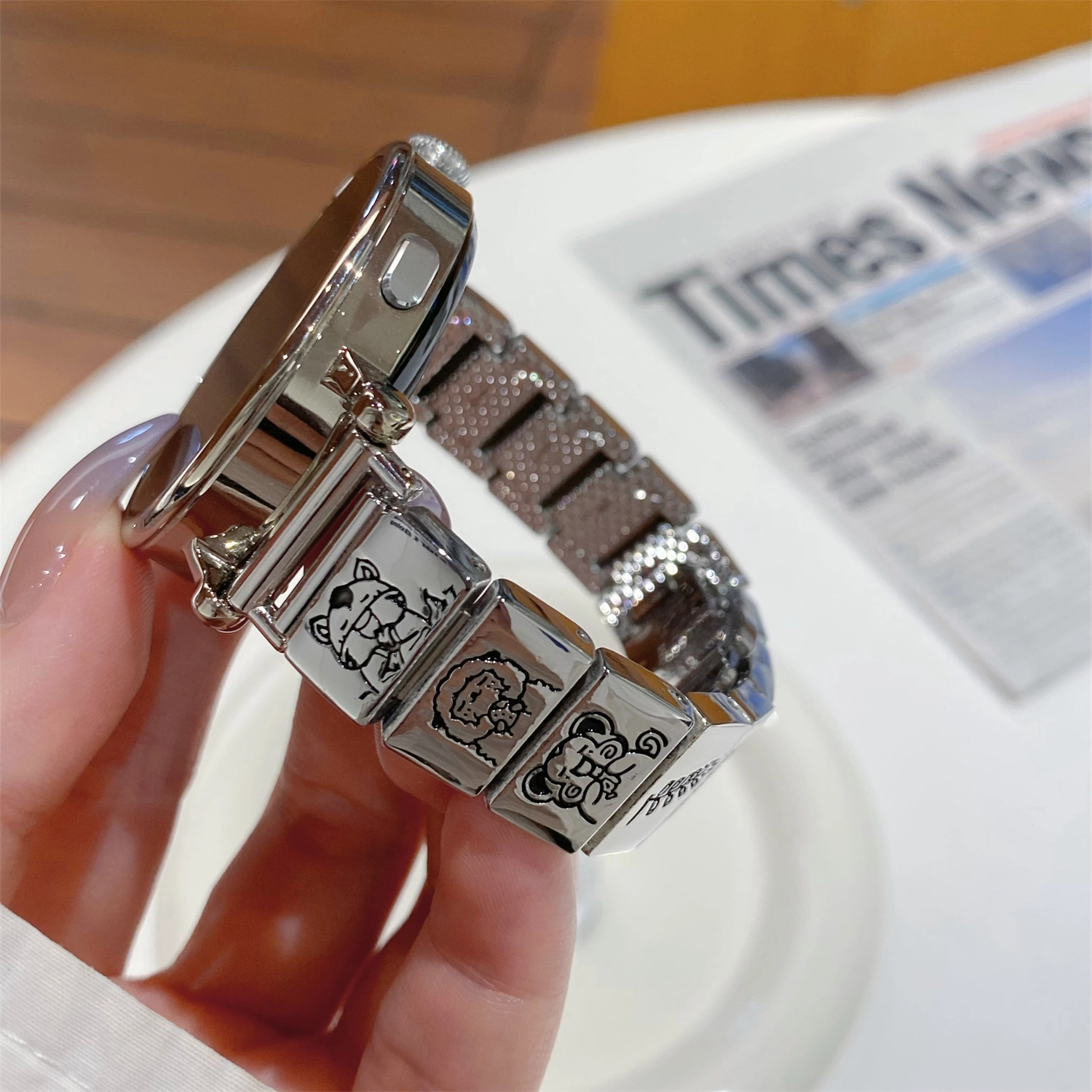 gt5gt43watch54gt53progt