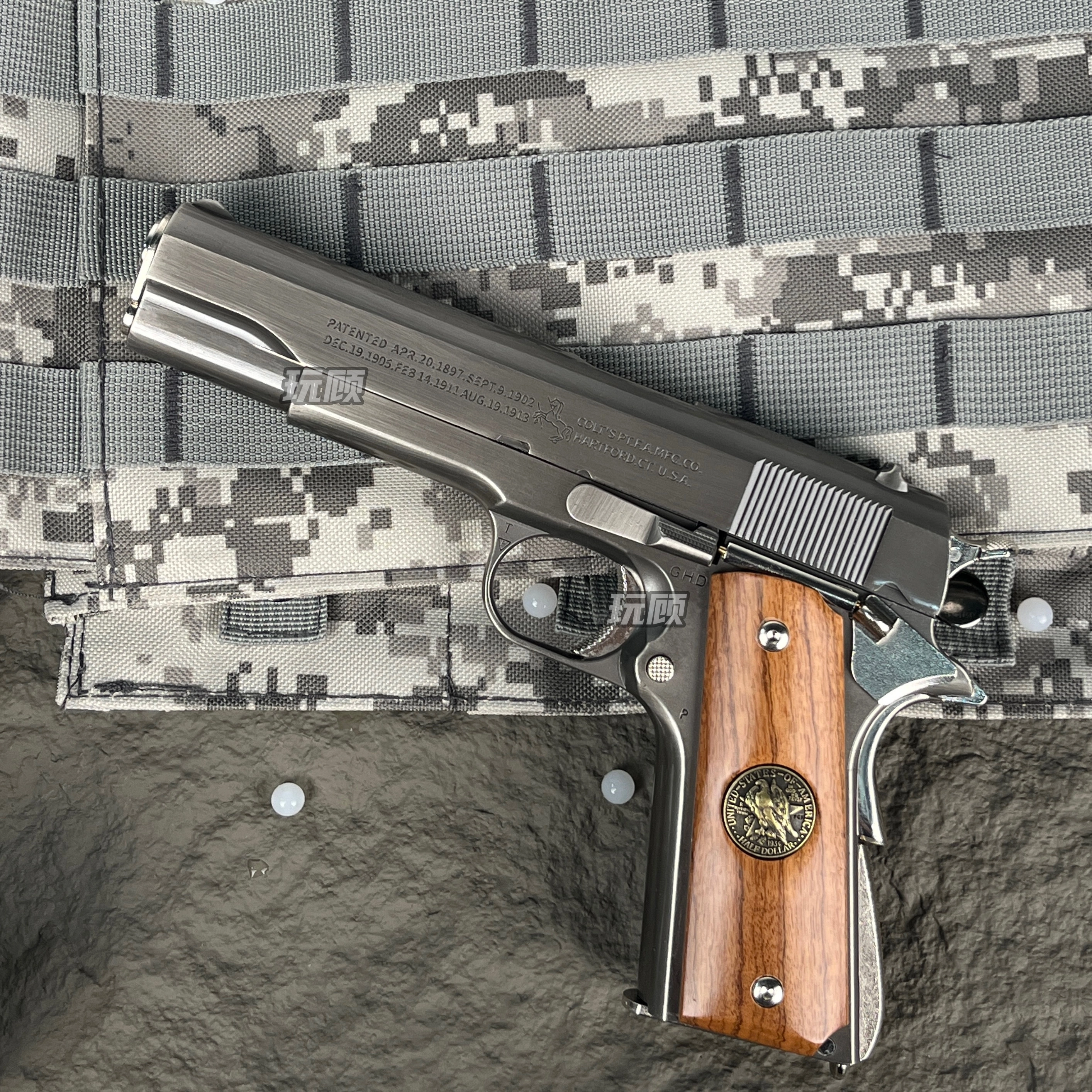 Colt M1911
