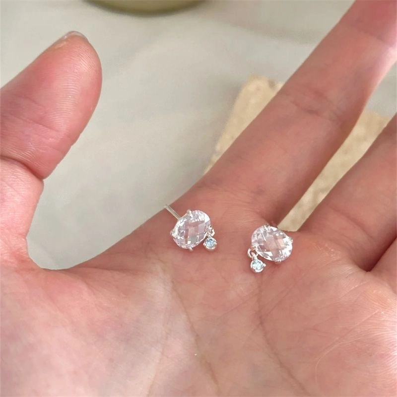 饰之颜 轻奢风清透耳钉小众设计时尚百搭简约日常精致配饰 合金 耳环 男女同款情侣款
