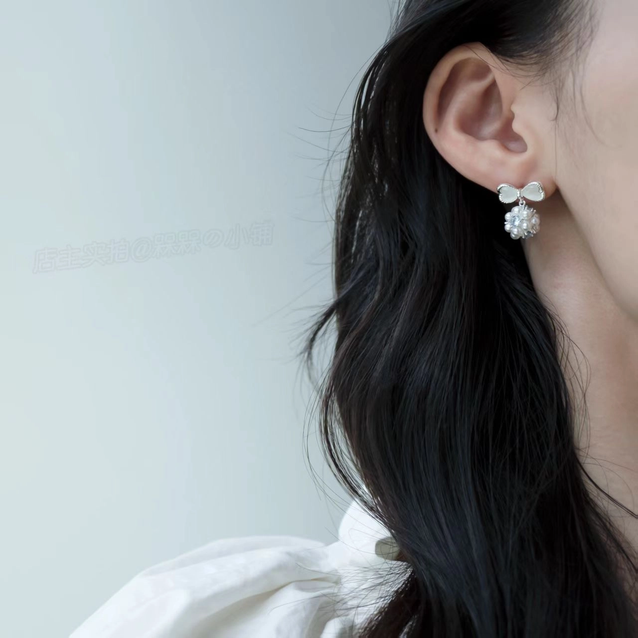 饰之颜 森系简约轻奢蓝钻 个性精致蝴蝶 甜美少女小众设计感小清新 日常通勤百搭#好运 铜 耳环 女款