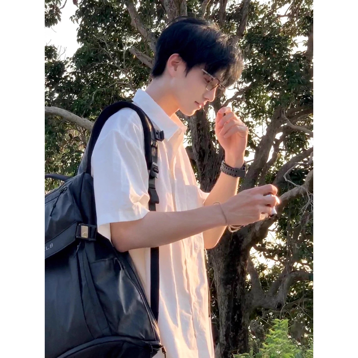 拾个壹先生 经典纯色英伦雅痞风冰丝长袖高级感商务休闲上衣宽松大码遮肉显瘦通勤百搭衬衫 男女同款