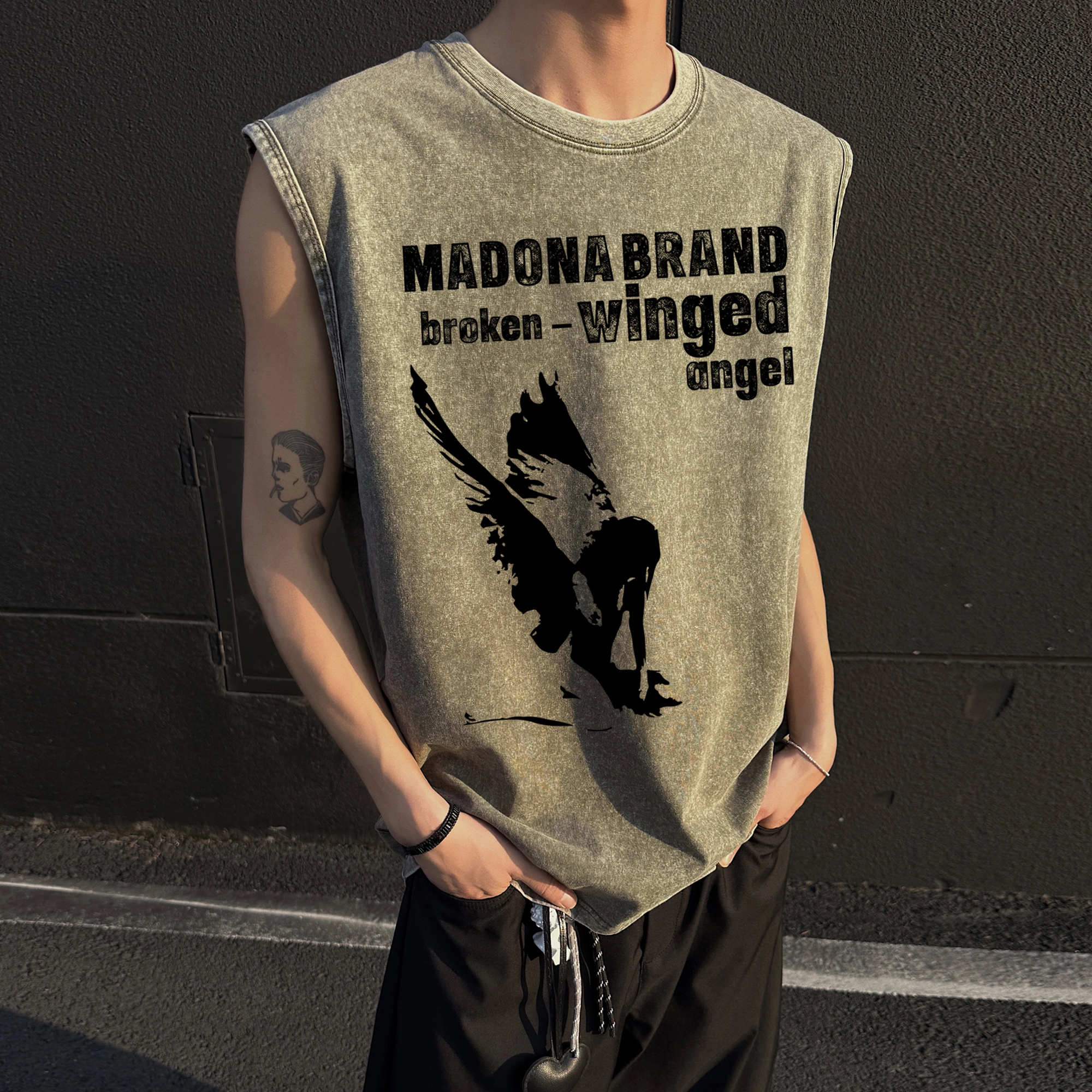 MADONA LOGO