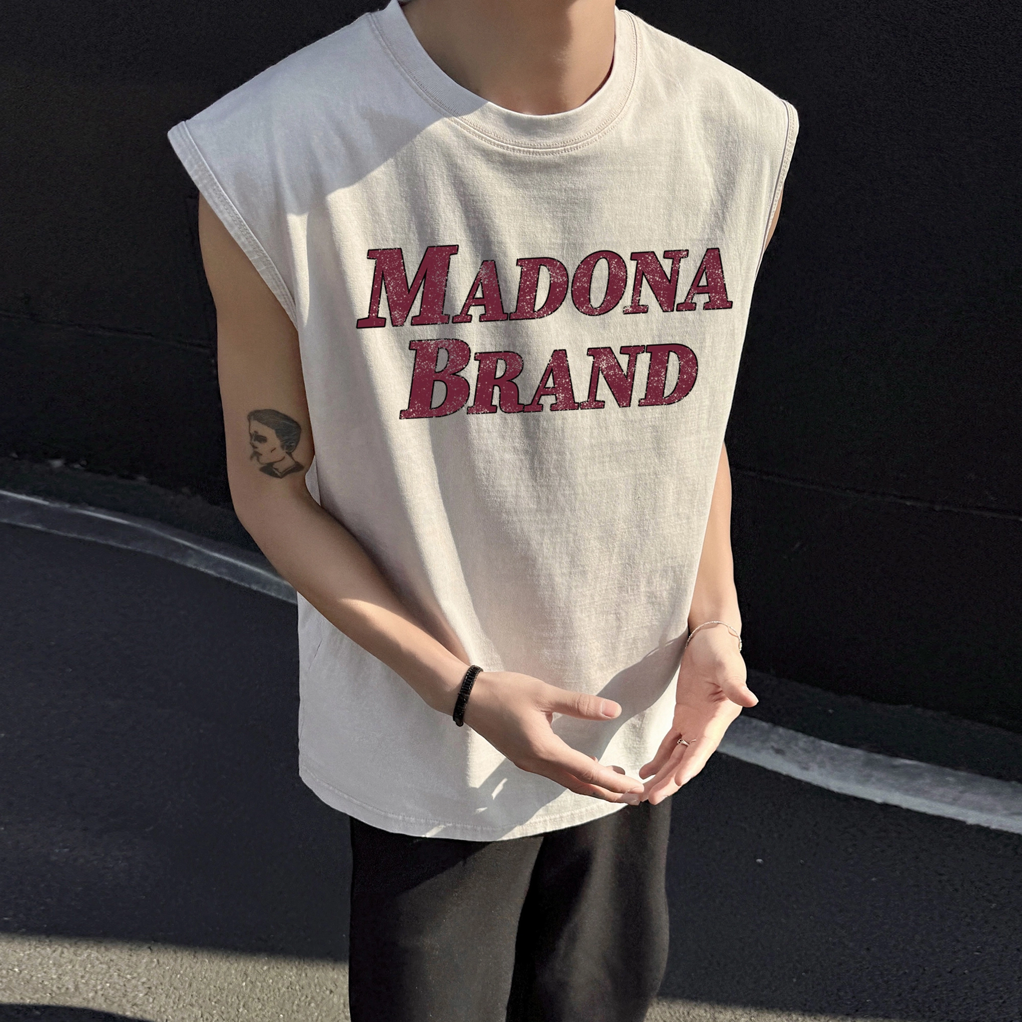 MADONA LOGO