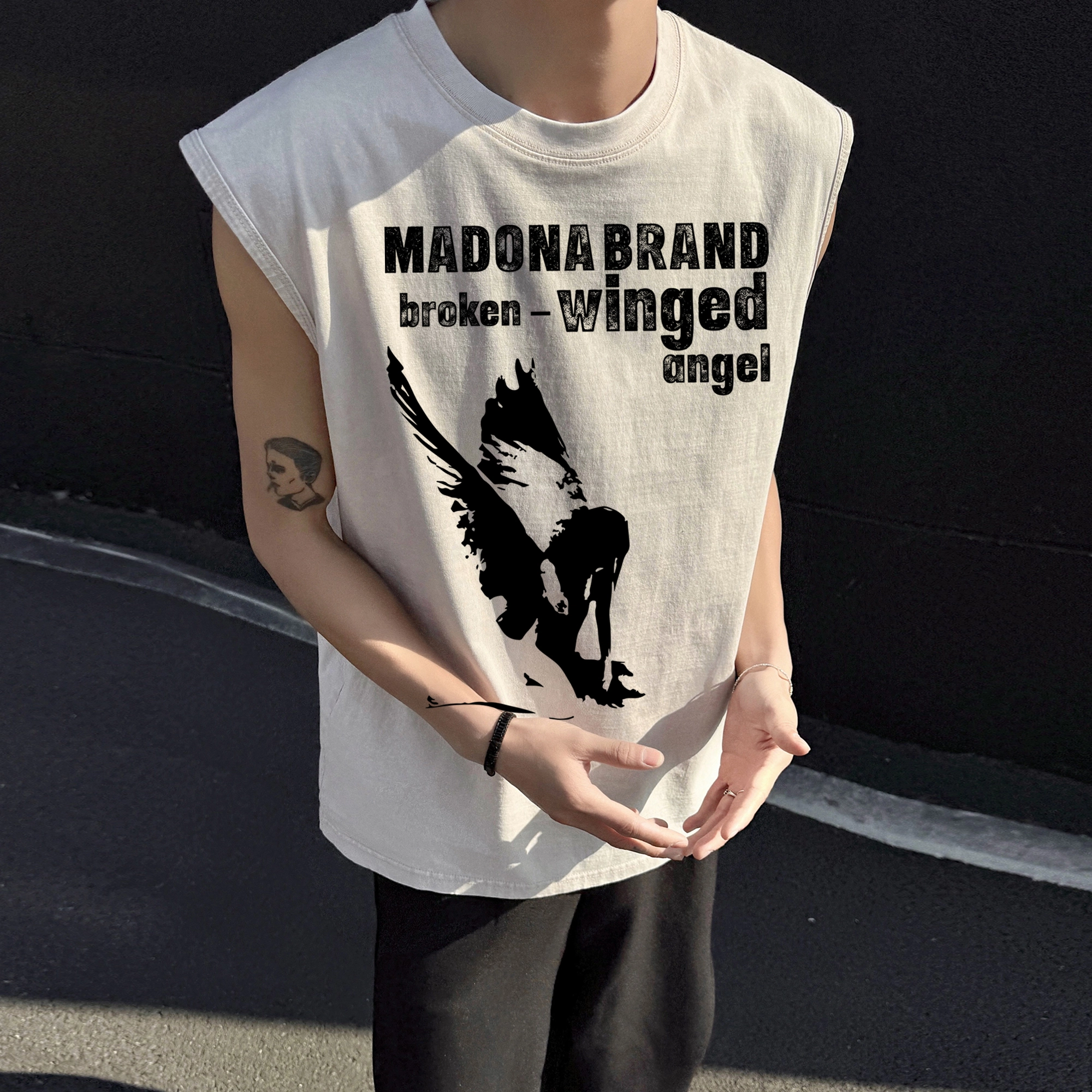 MADONA LOGO