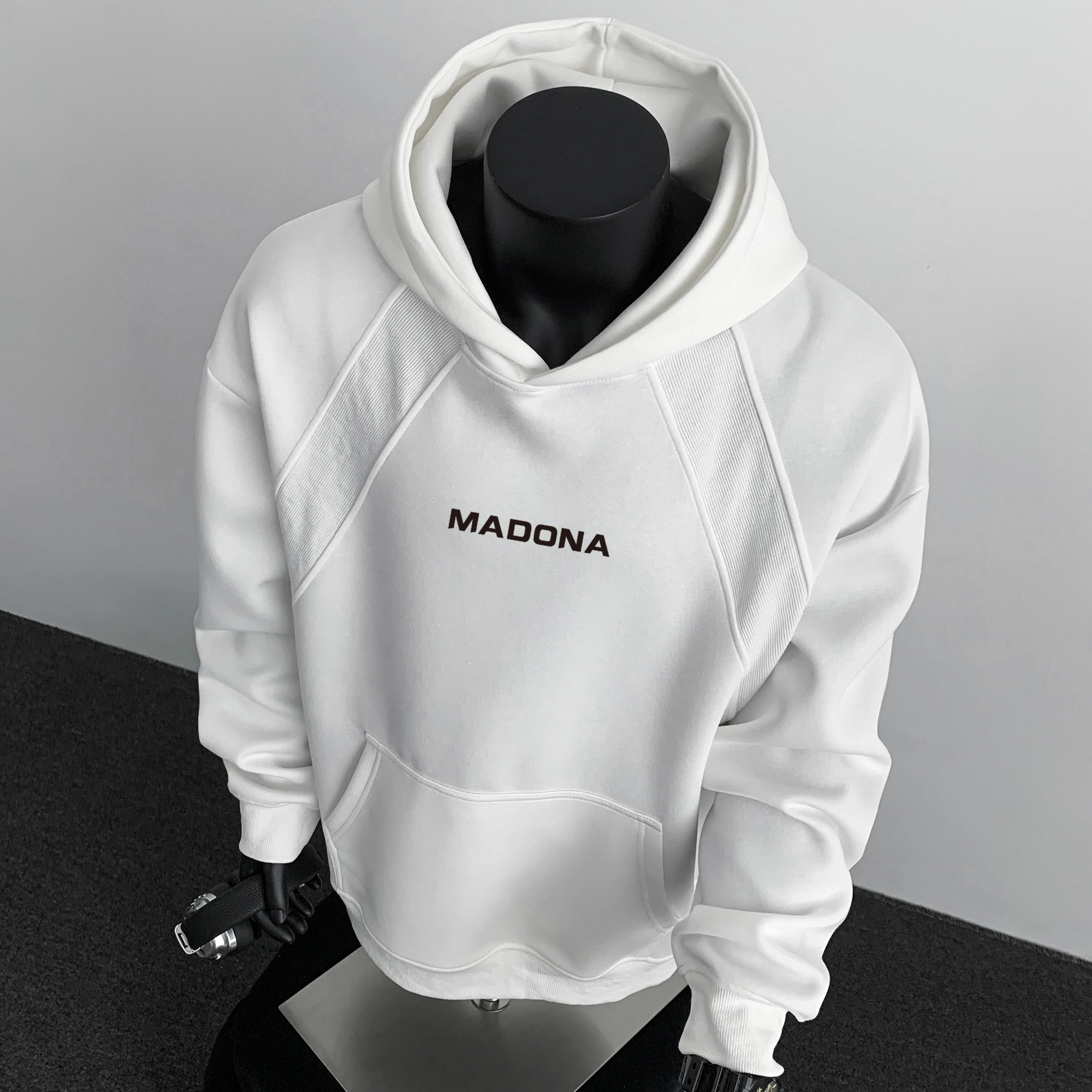 MADONA LOGO