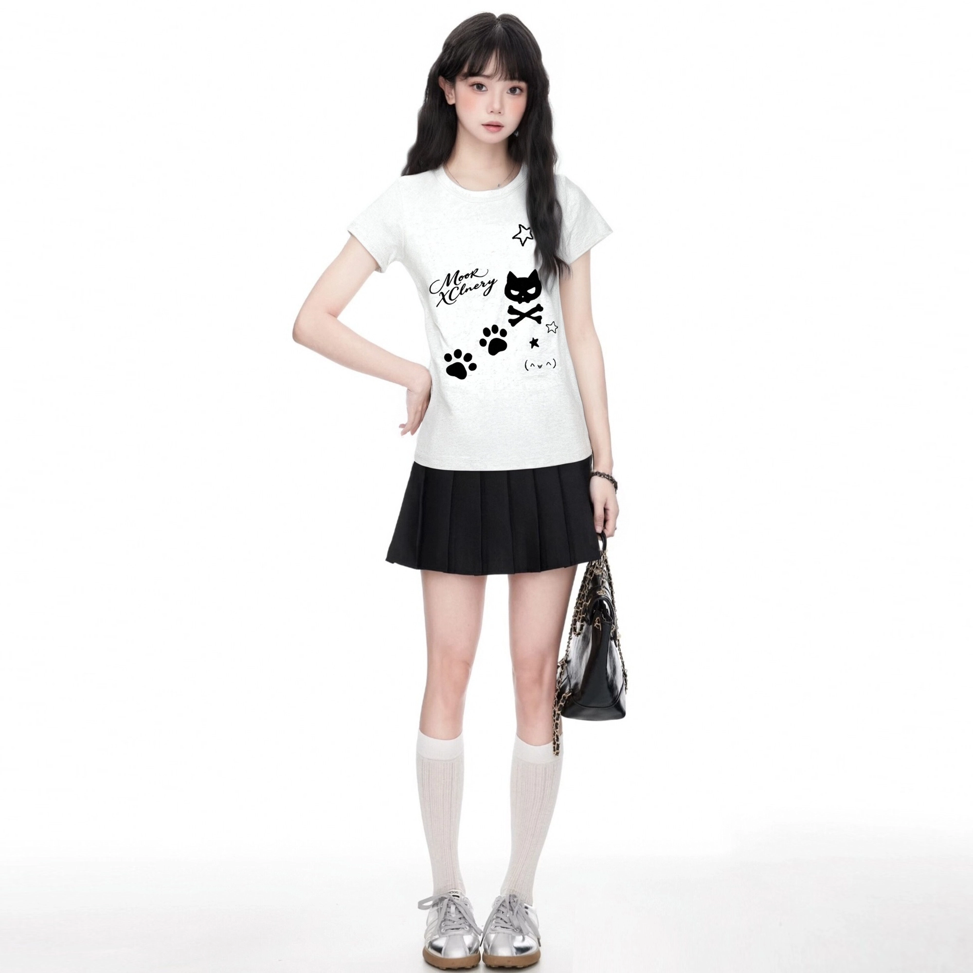 MOOR XCLNERY LOGO T