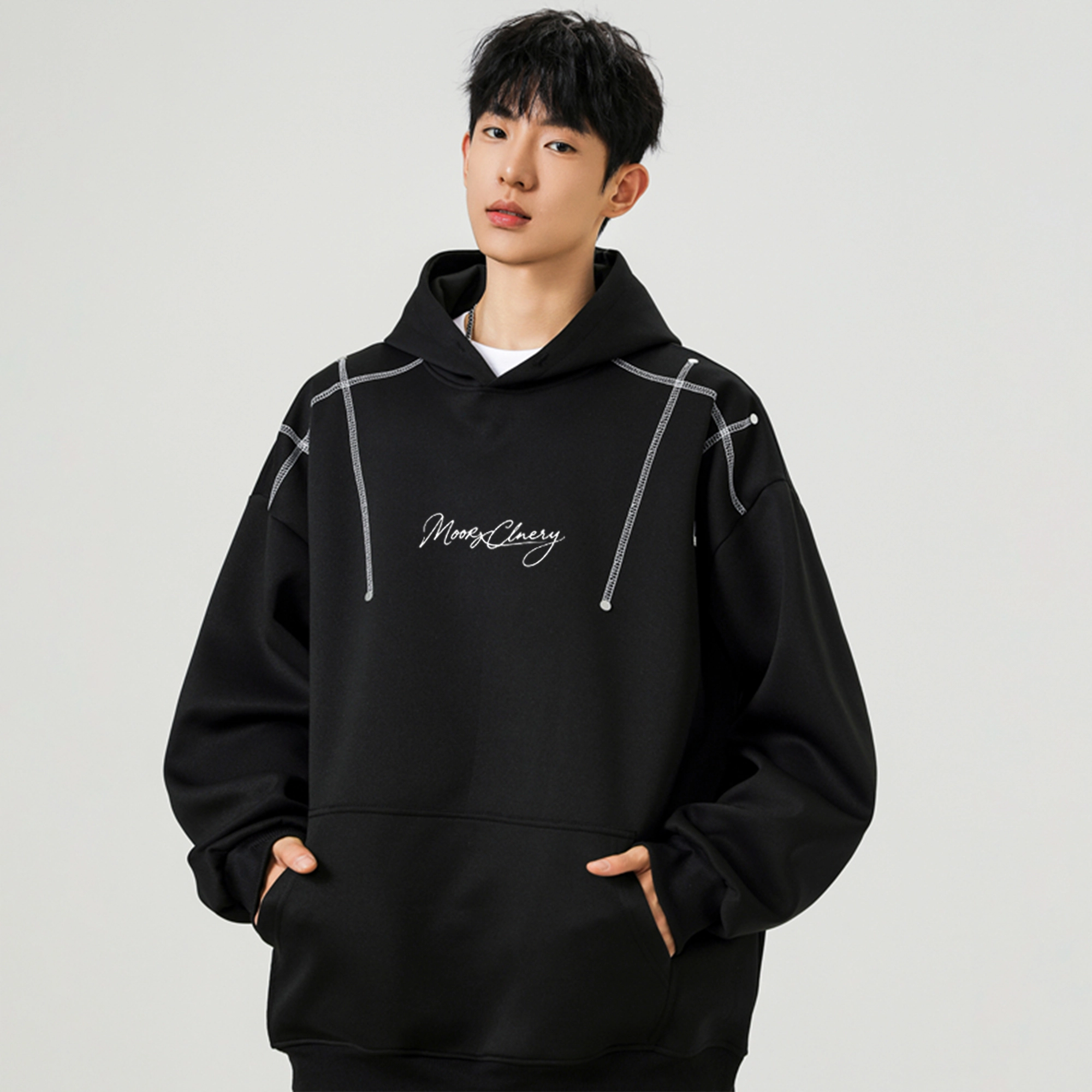 MOOR XCLNERY logoins