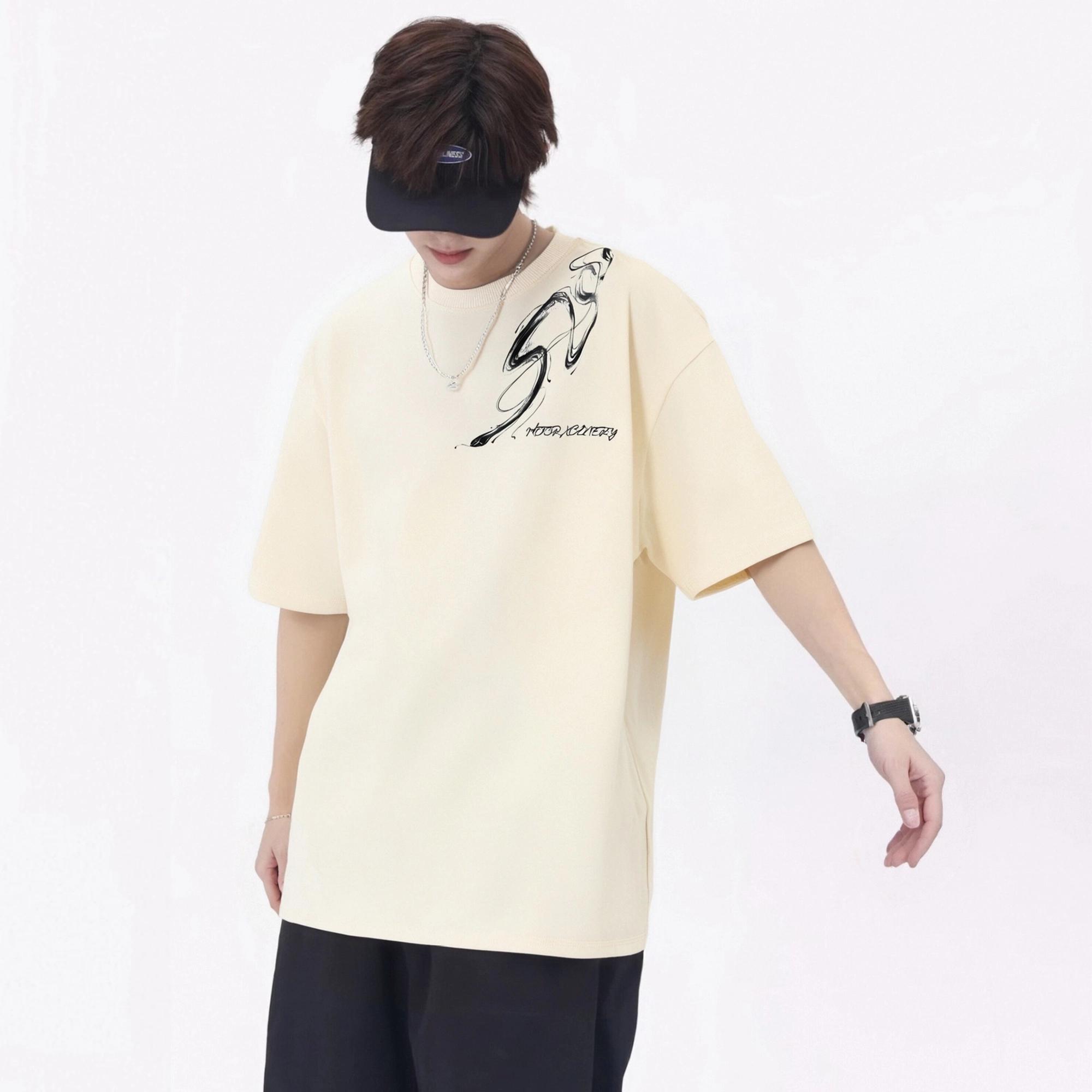 MOOR XCLNERY T
