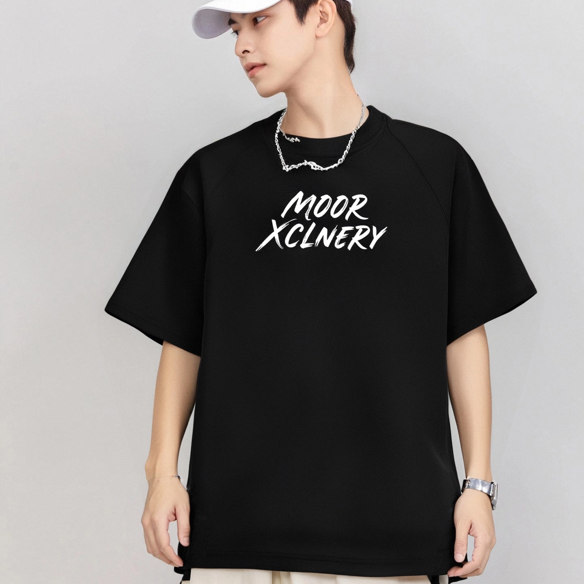 MOOR XCLNERY T
