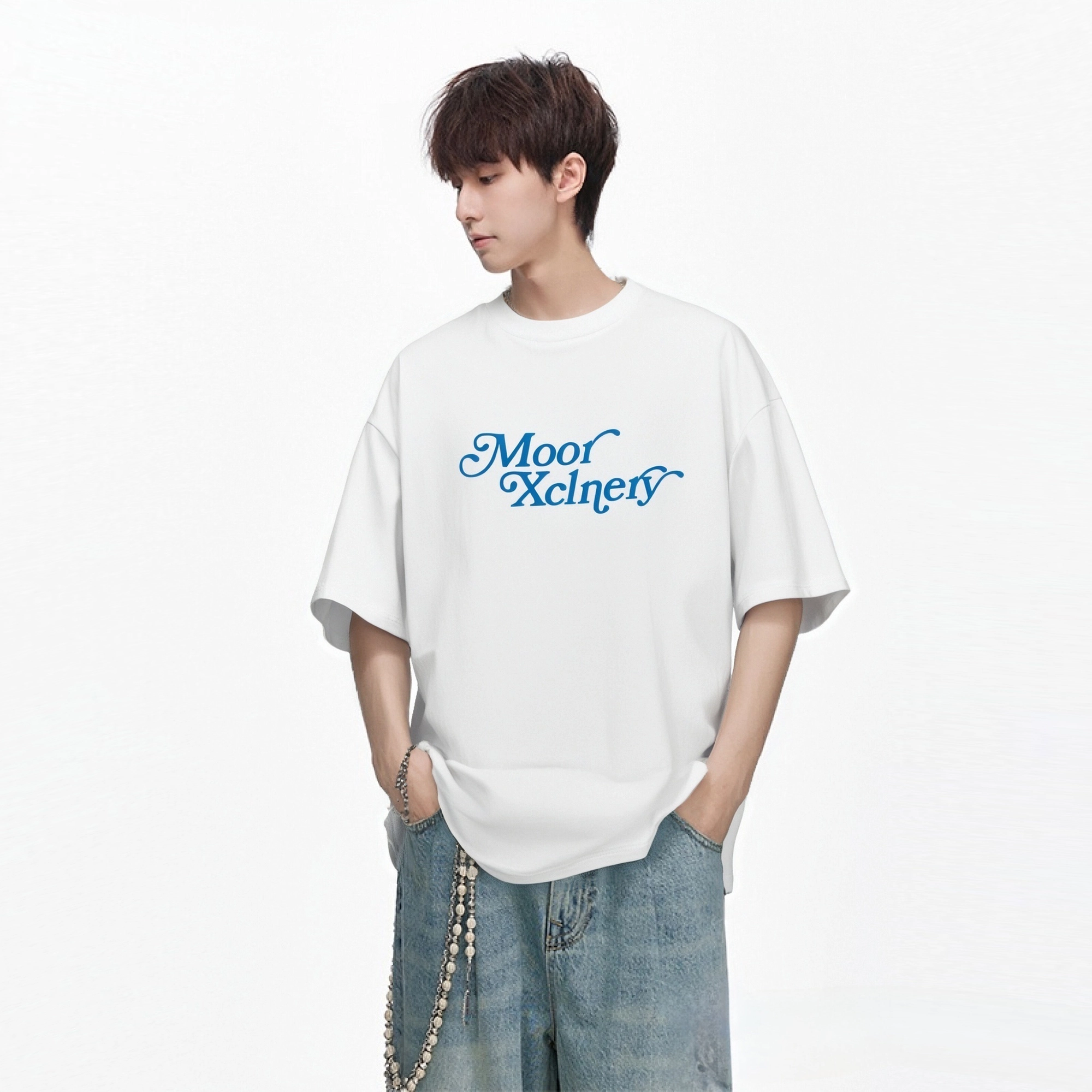 MOOR XCLNERY T