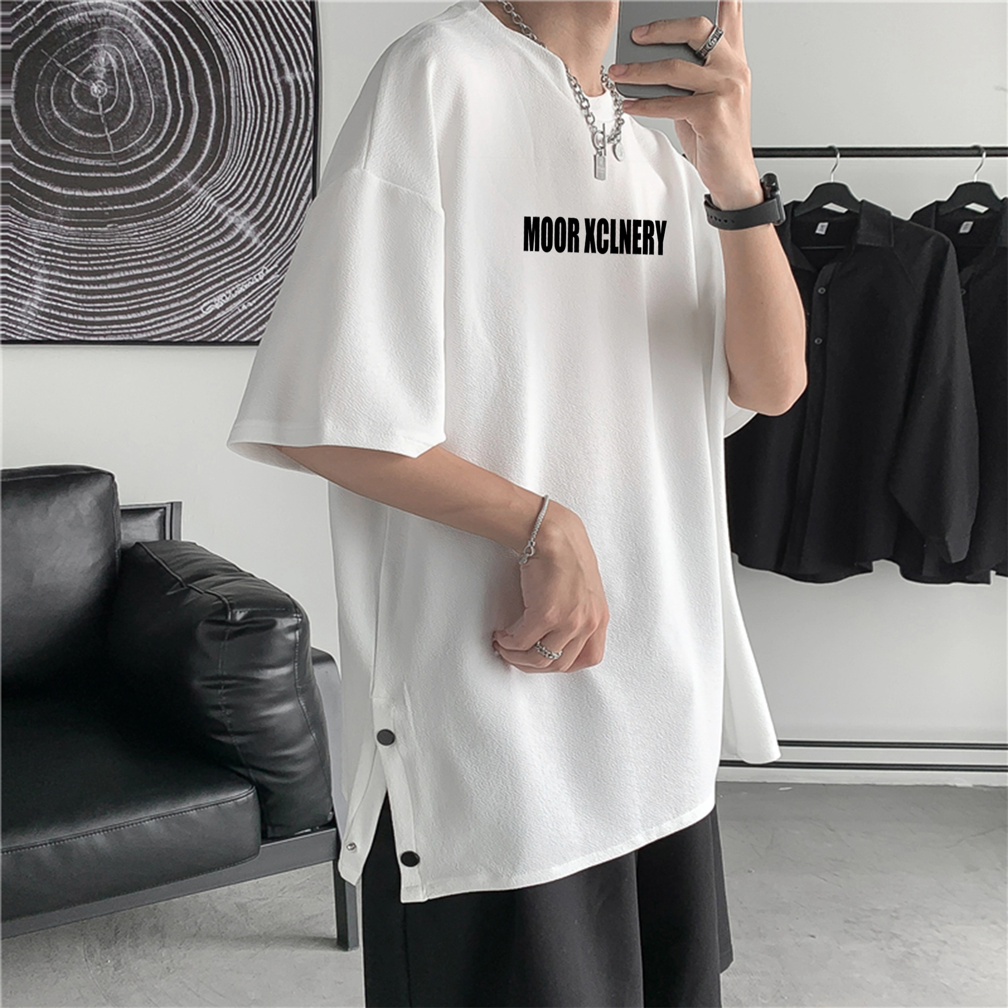 MOOR XCLNERY LOGOT
