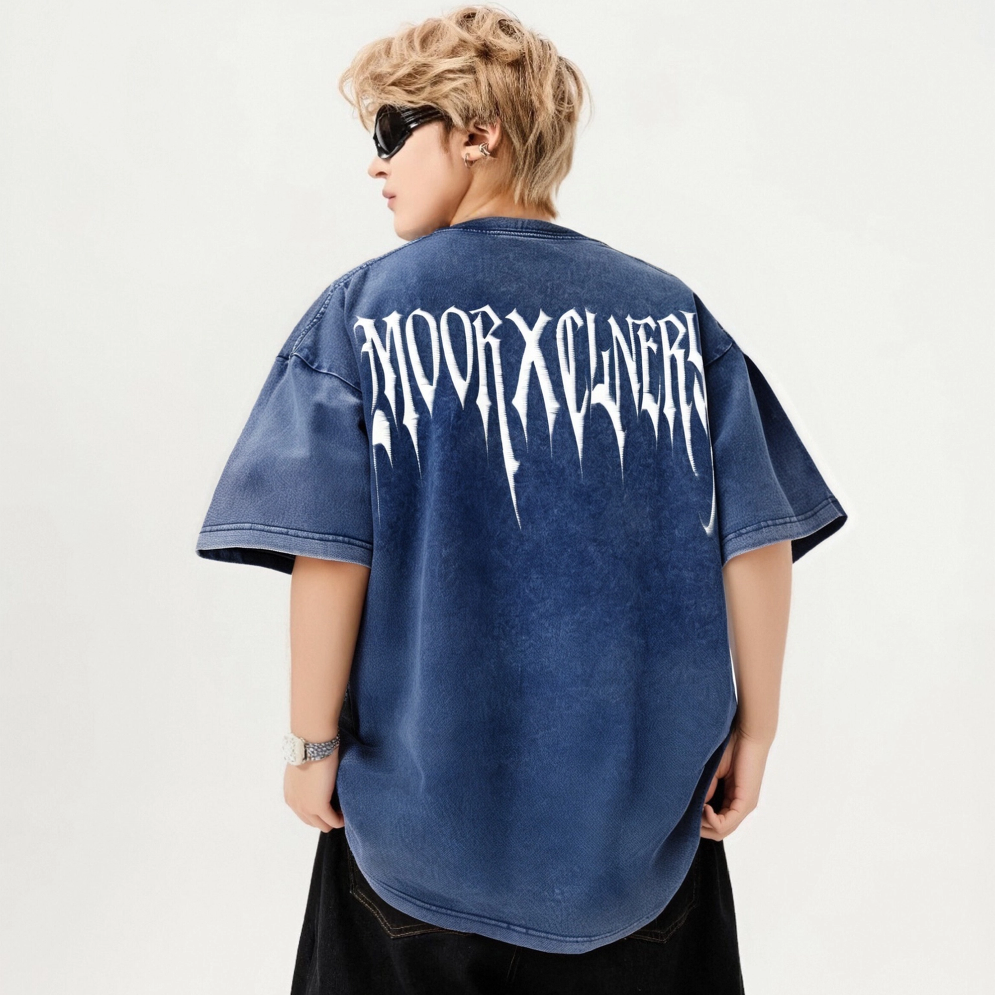 MOOR XCLNERY logoT