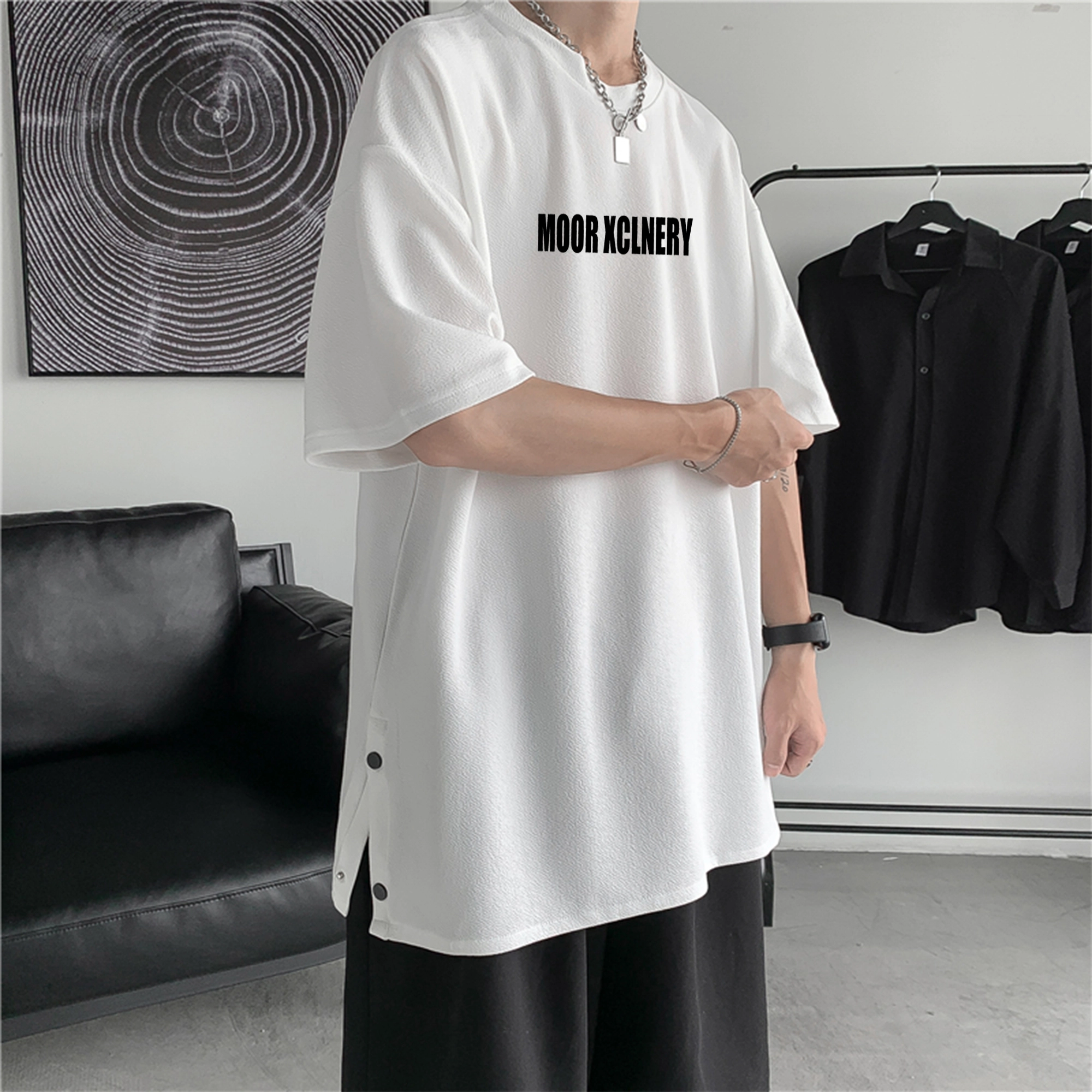 MOOR XCLNERY LOGOT
