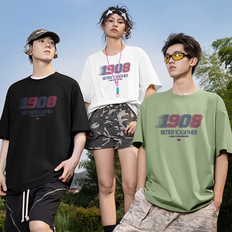 Lee Cooper T