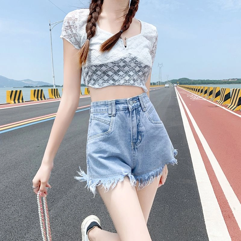 YICHEN