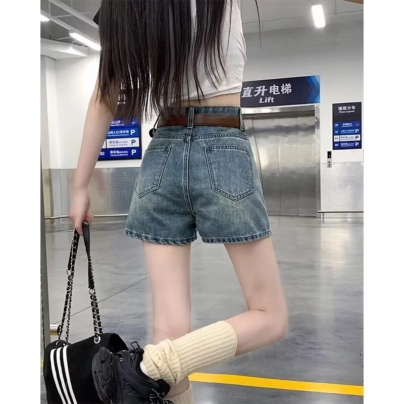 YICHEN A