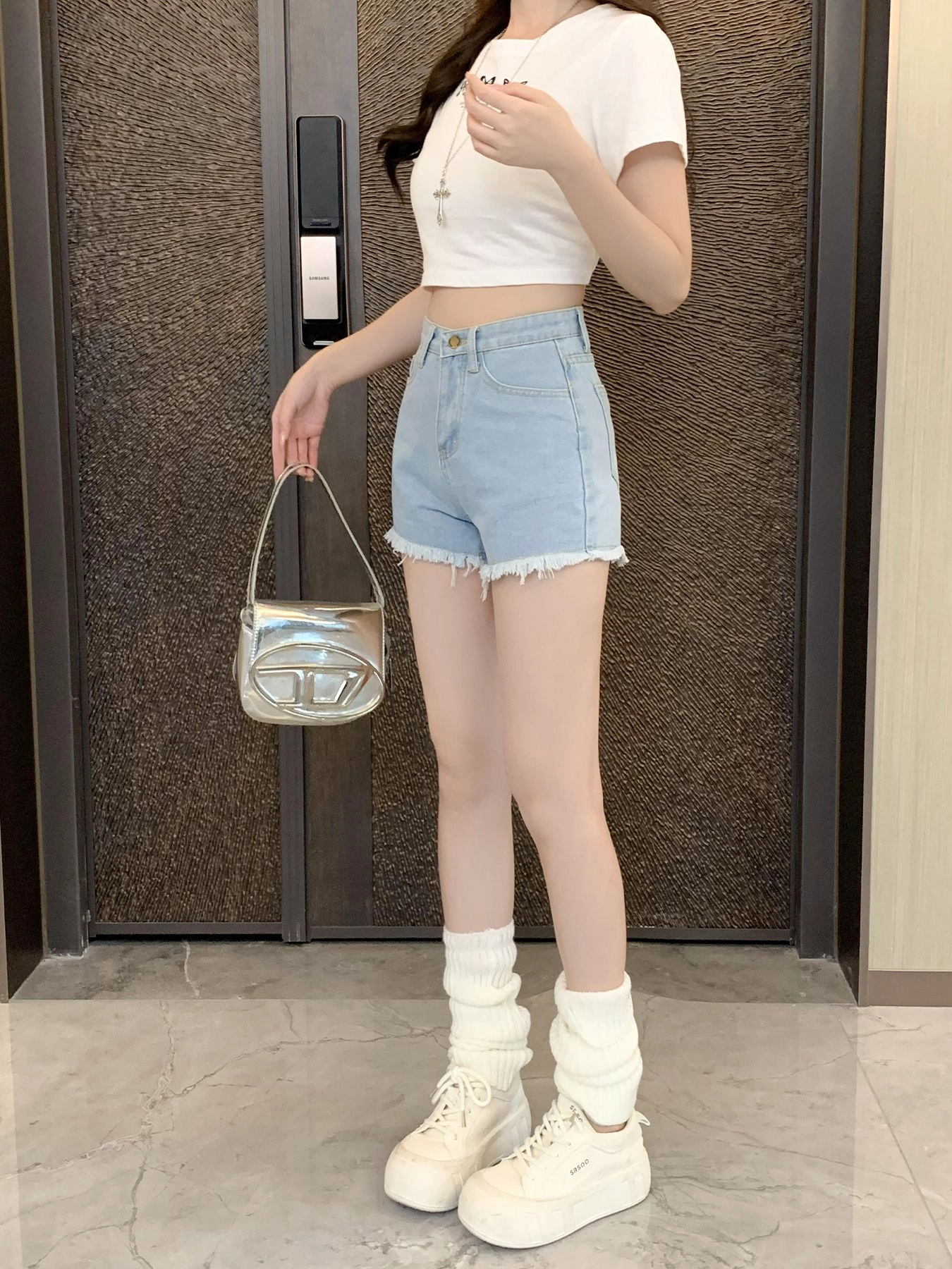 YICHEN