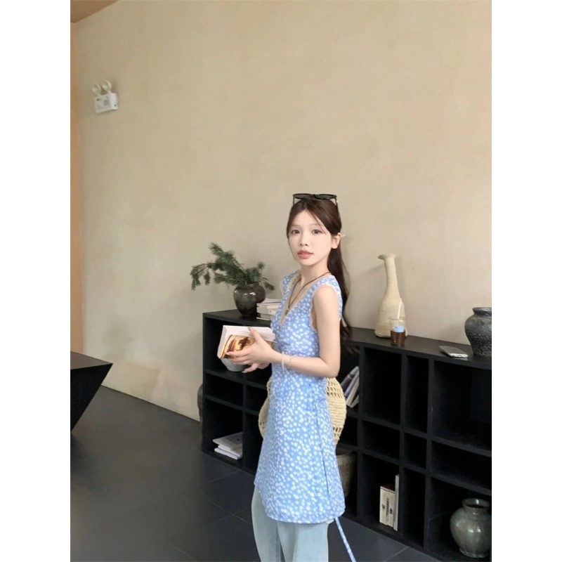 YICHEN vA