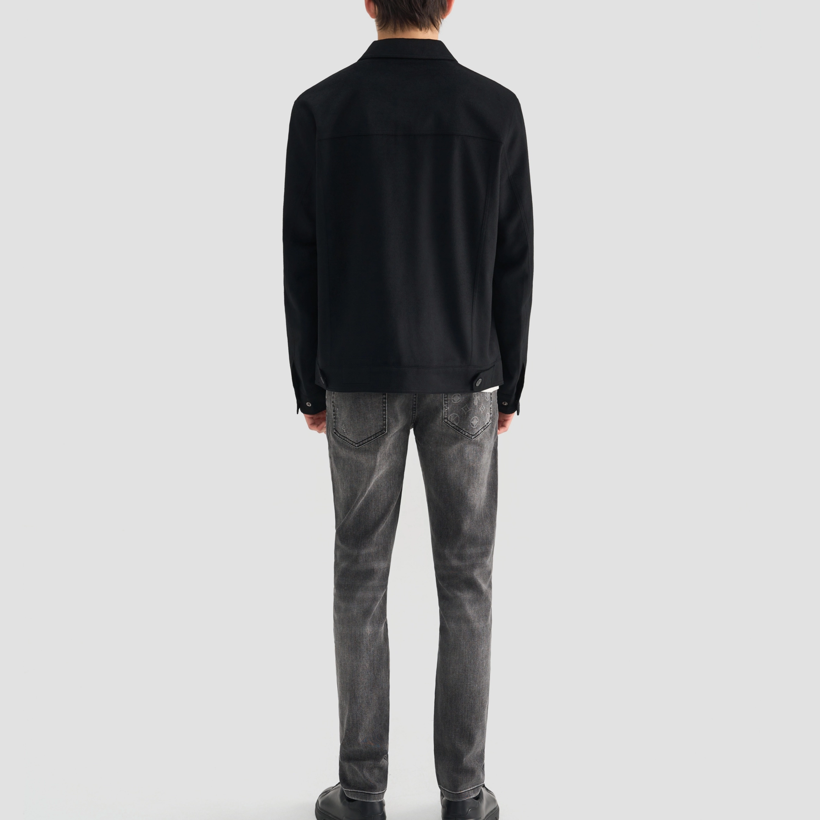 KARL LAGERFELD FW25 logo