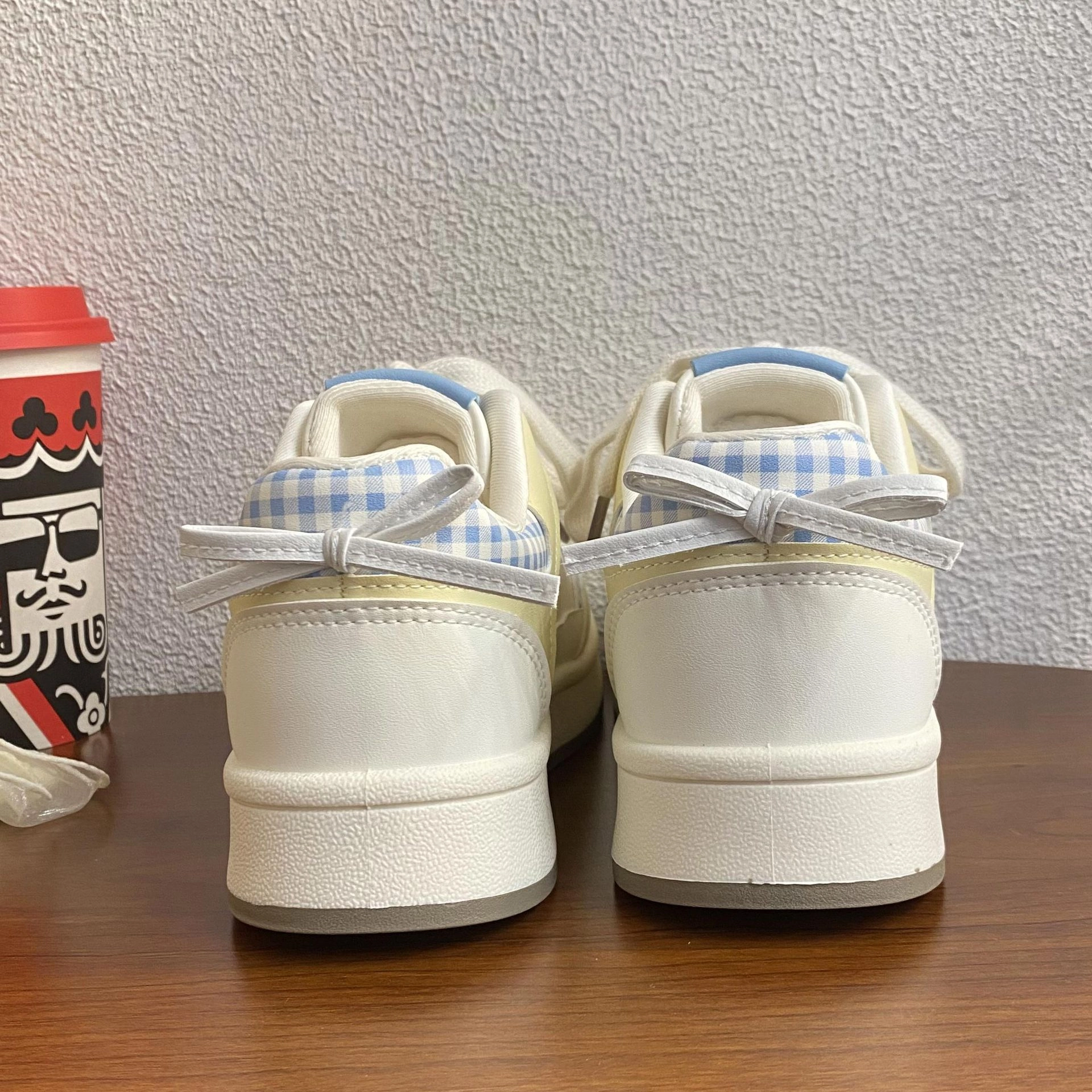 韩系可爱百搭厚底时尚面包 低帮 板鞋 女