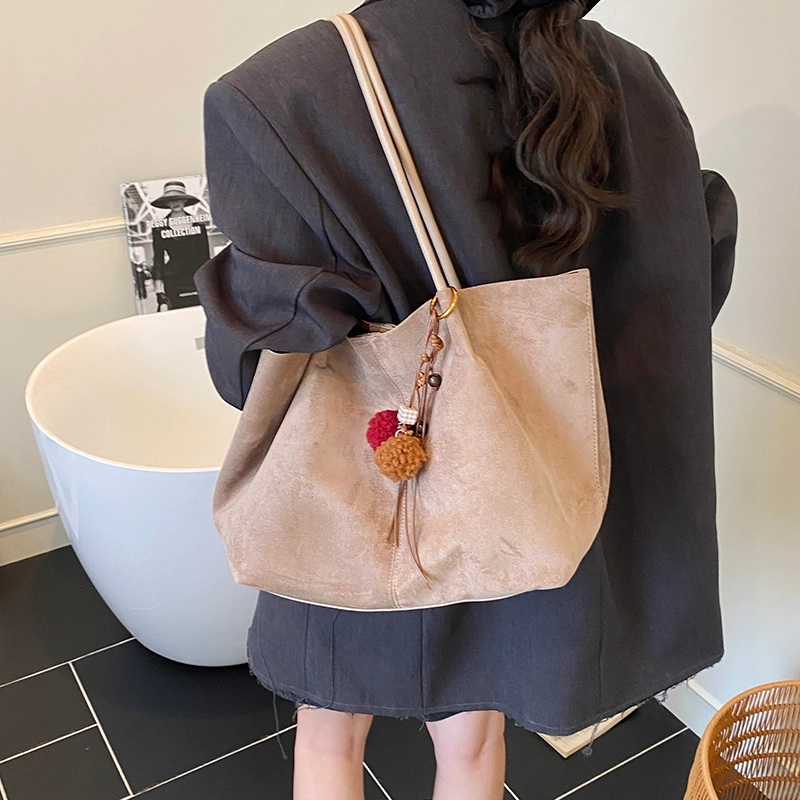 kwq Tote PU