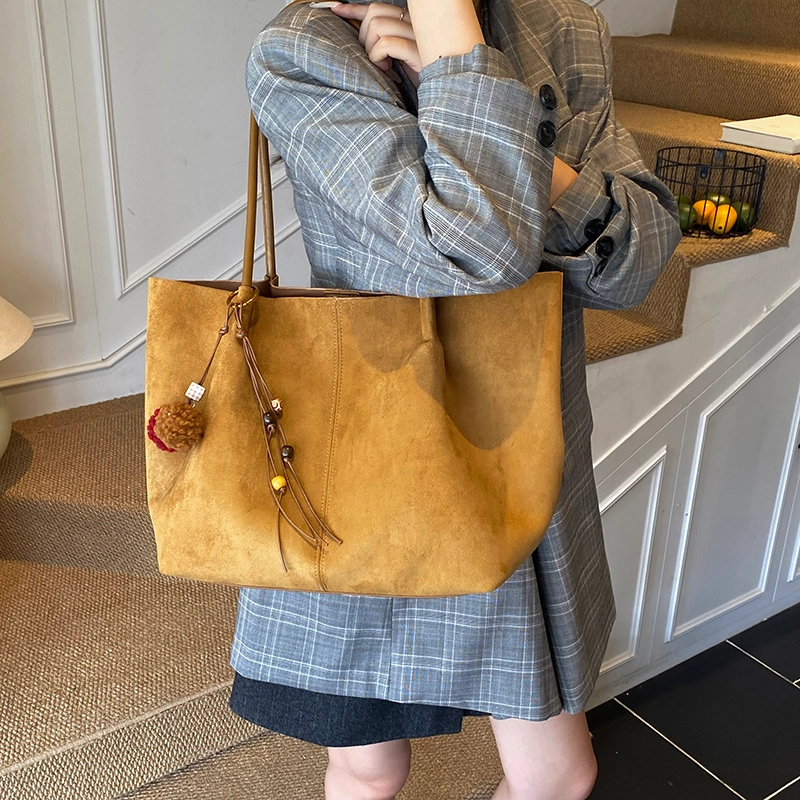 kwq Tote PU