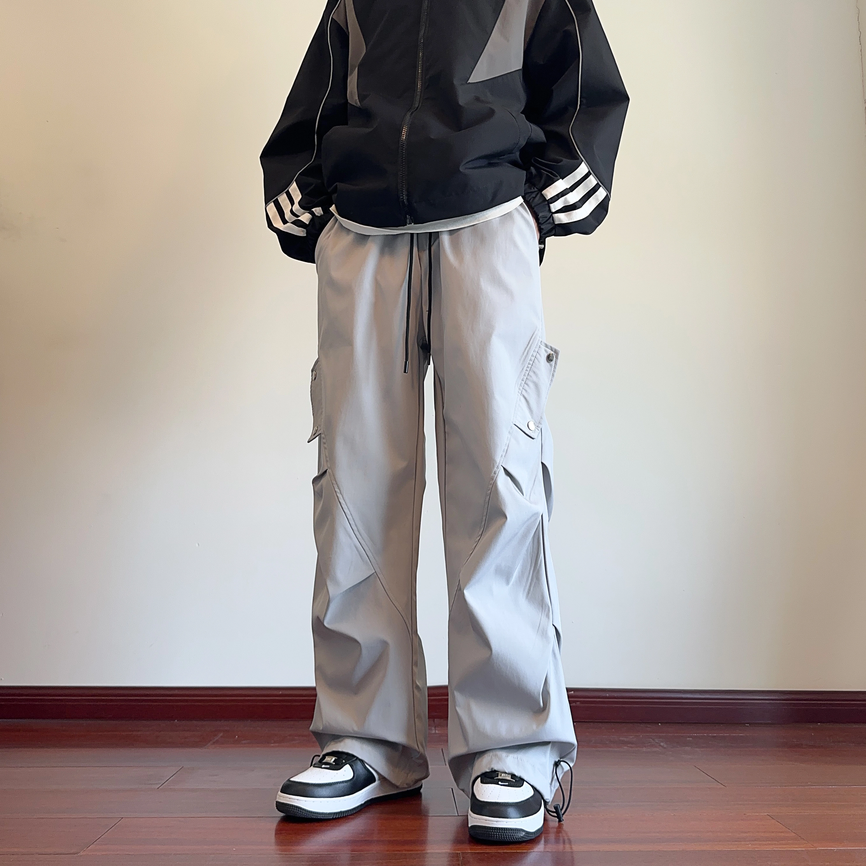 马员外 美式高街宽松舒适百搭日常通勤纯色直筒垂感褶皱工装拼接无性别主义休闲裤 男女同款