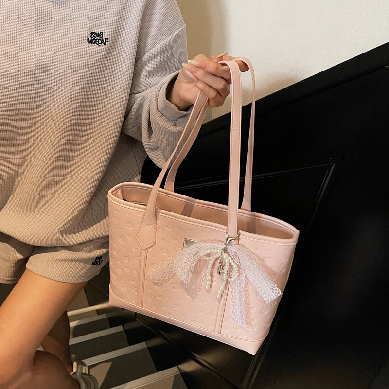 YTARA PU Tote