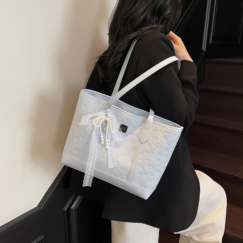 YTARA PU Tote