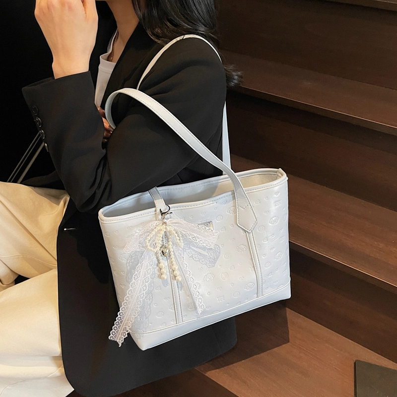 YTARA PU Tote