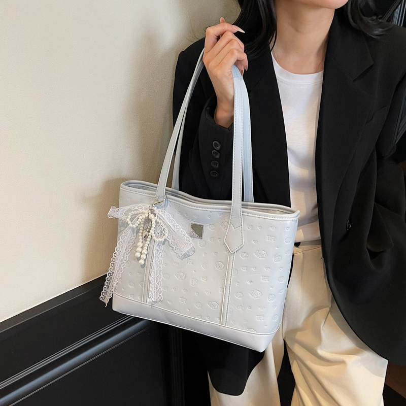 YTARA PU Tote