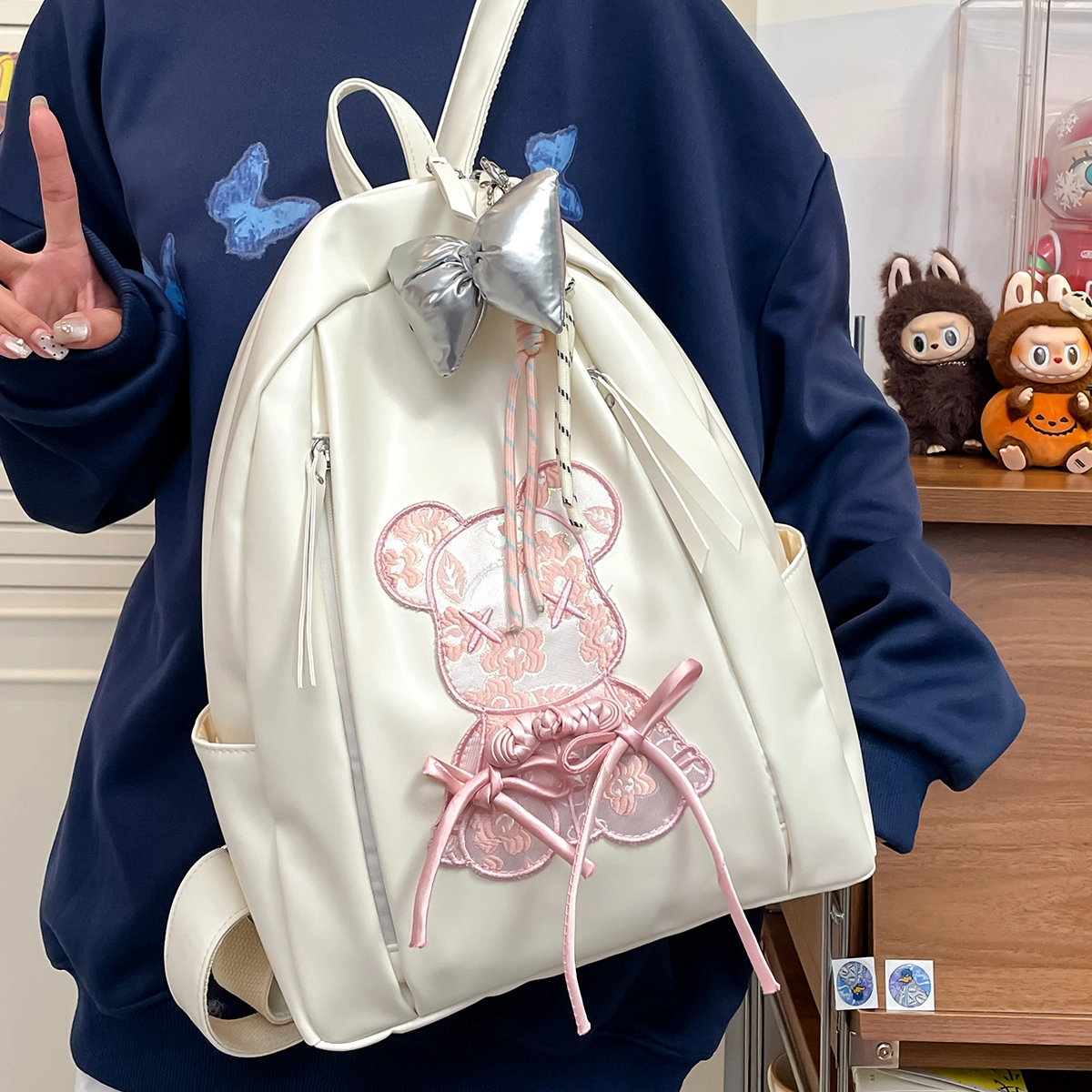 天才小熊 简约森系 学生书包 初中生 经典时尚小众设计 高级感 休闲拉链开合 百搭学院风 尼龙布 双肩包 常规 米色国风熊