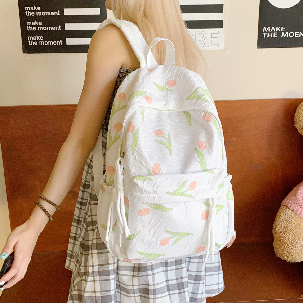 天才小熊 书包高中生轻便减负大容量初中生小学生 经典时尚小众设计 高级感 休闲拉链开合 尼龙布 双肩包 常规 白色