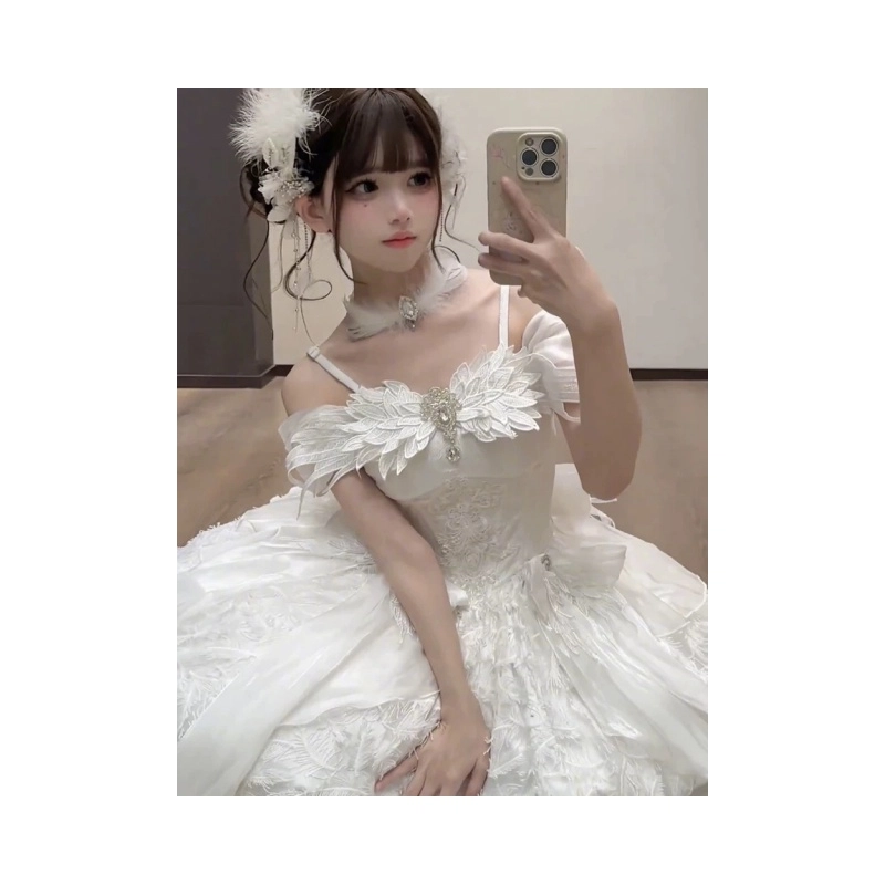 依钗 短款派对公主裙简约设计感萝莉装 女款