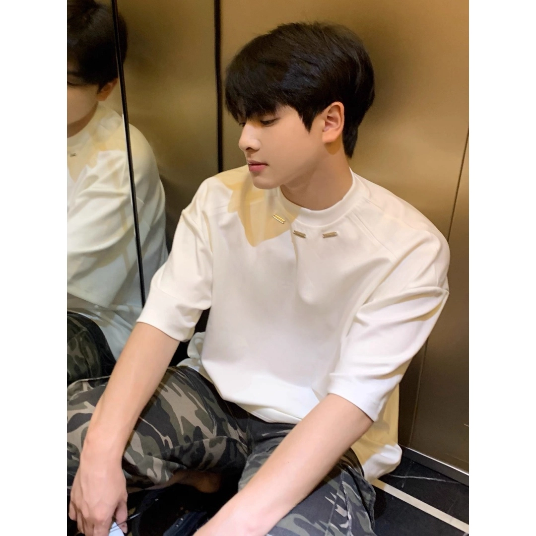 Hypeyourself T