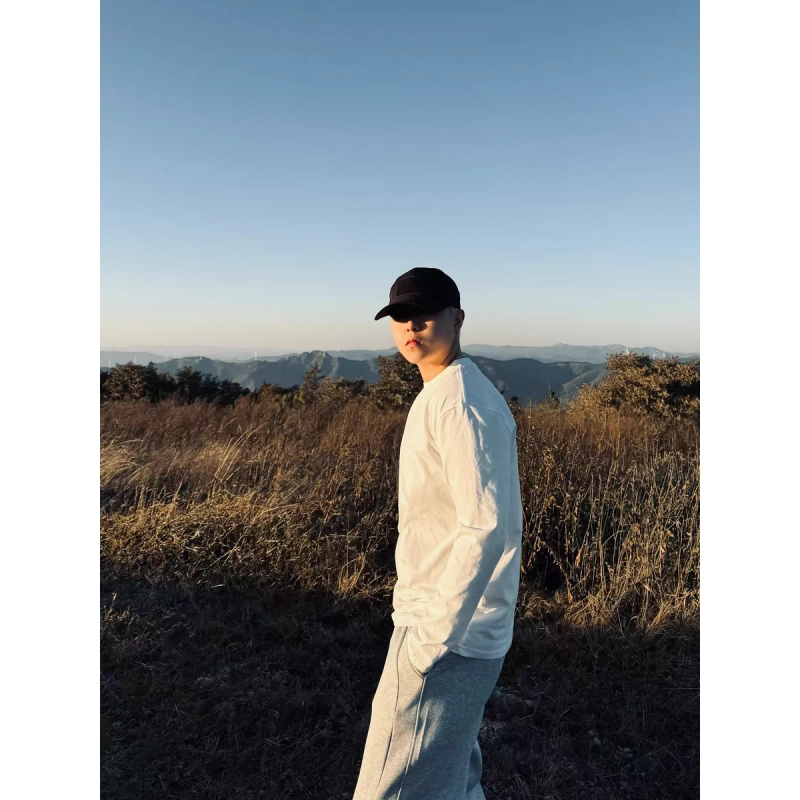 Hypeyourself T