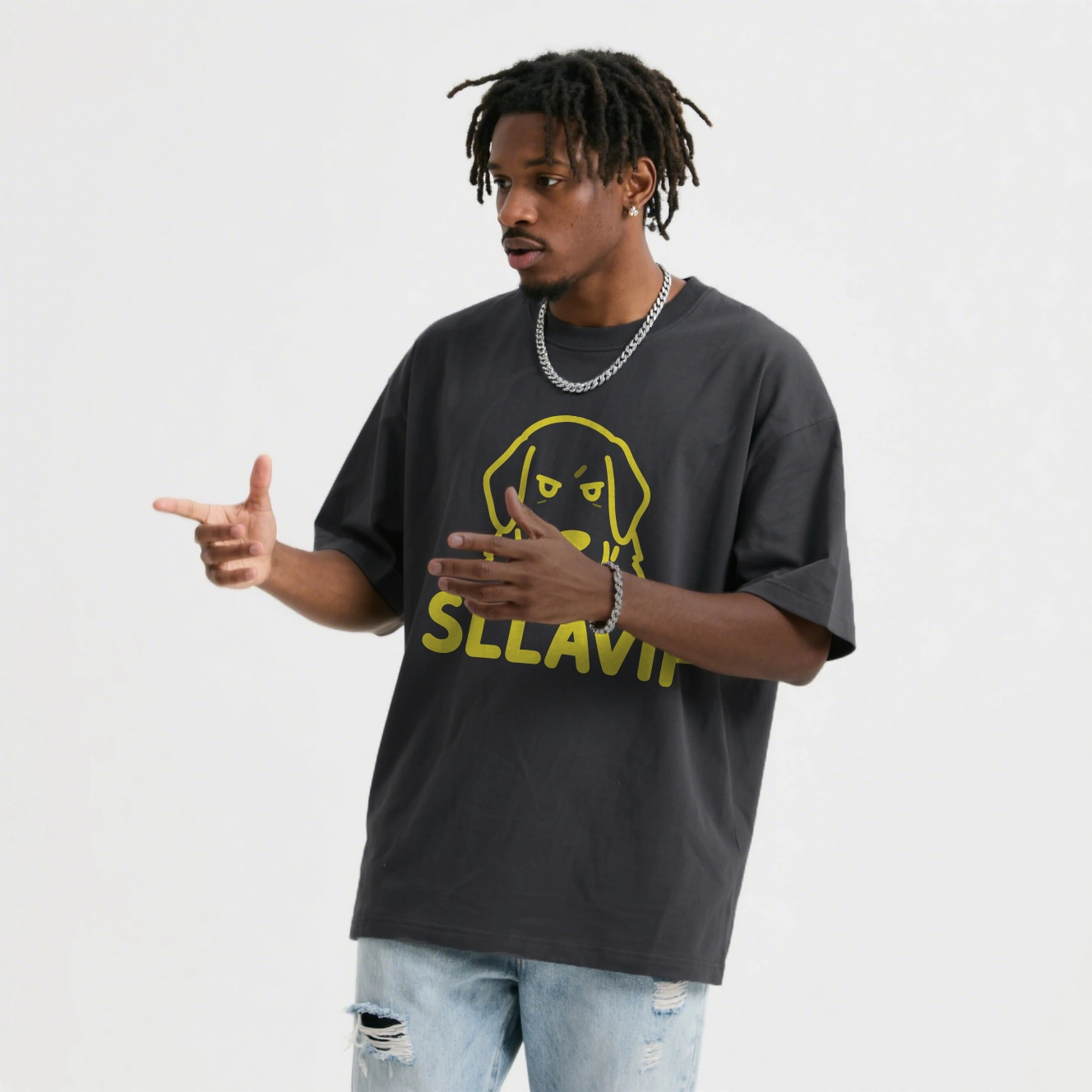 SLLAVIF T