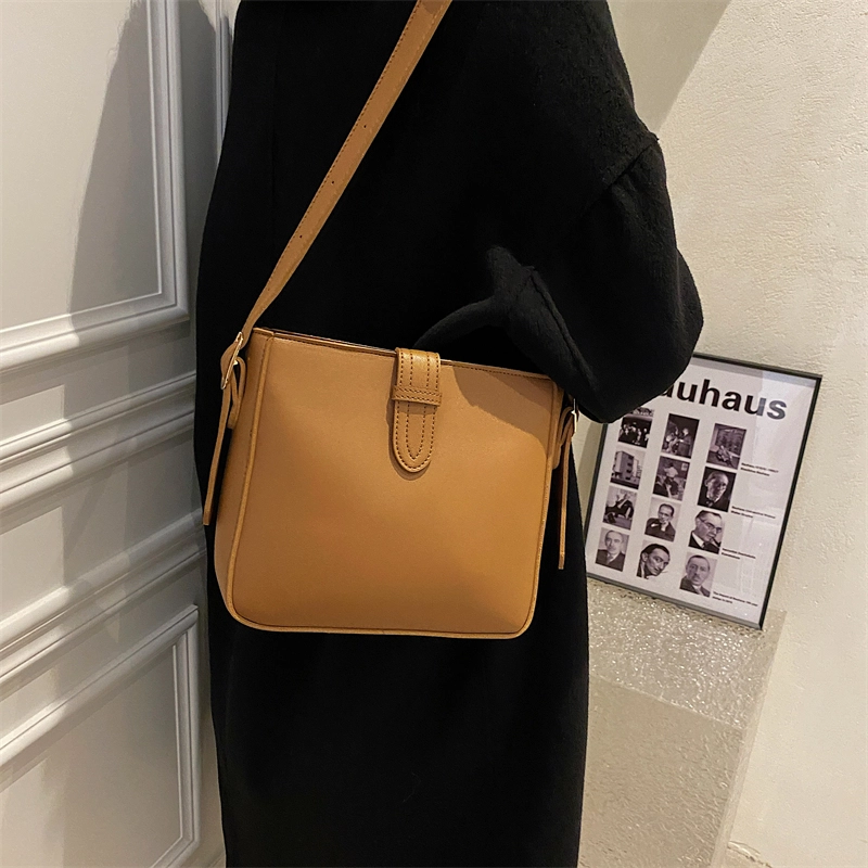 ORANGE BEAN PU