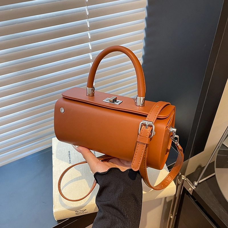 ORANGE BEAN PU