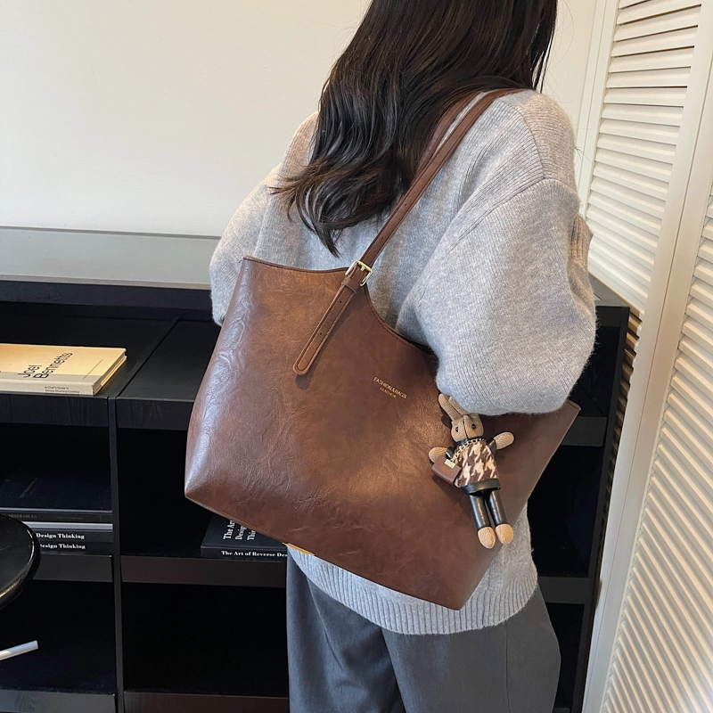 ORANGE BEAN Tote PU